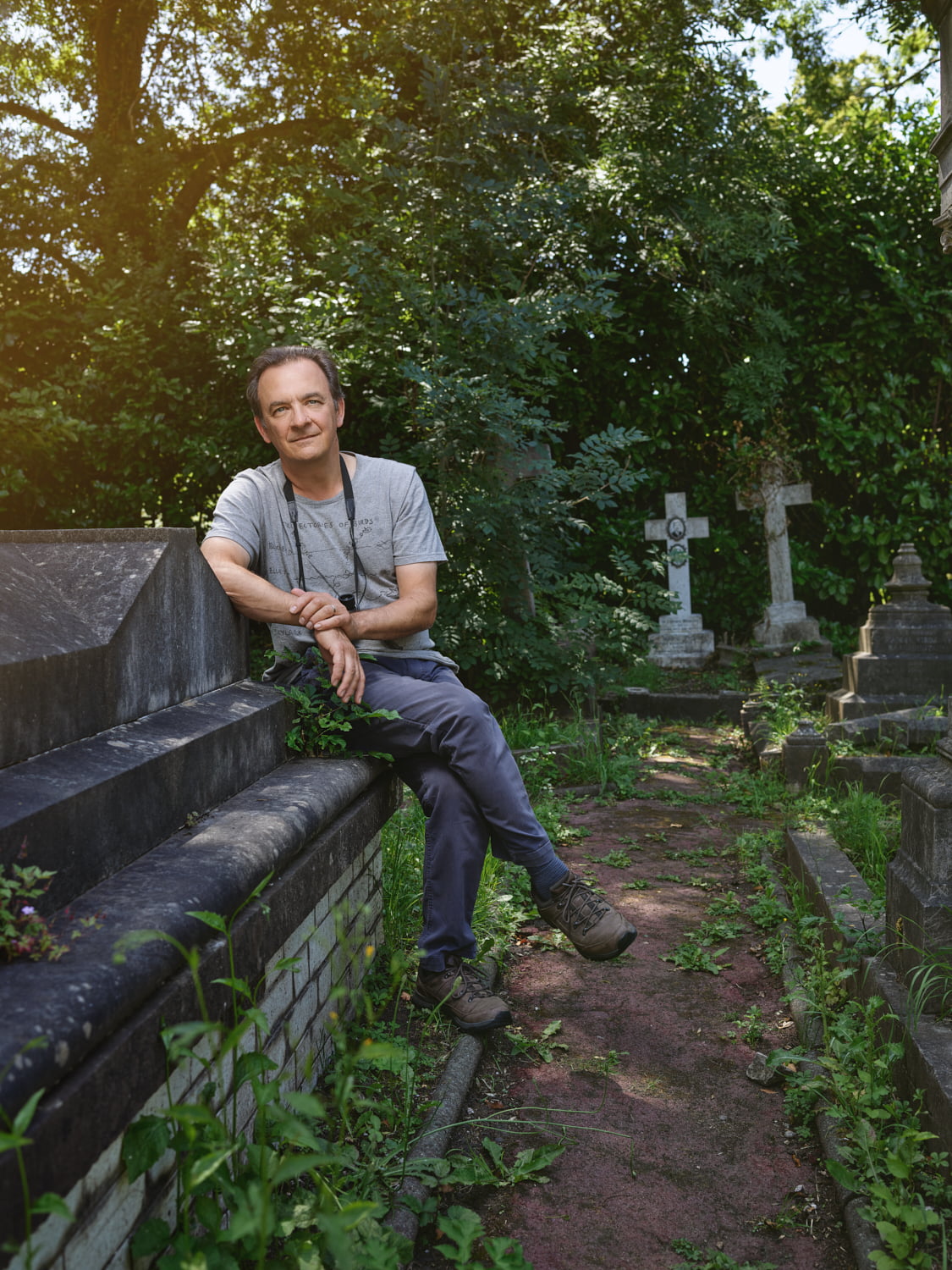 Lev Parikian in West Norwood Cemetery