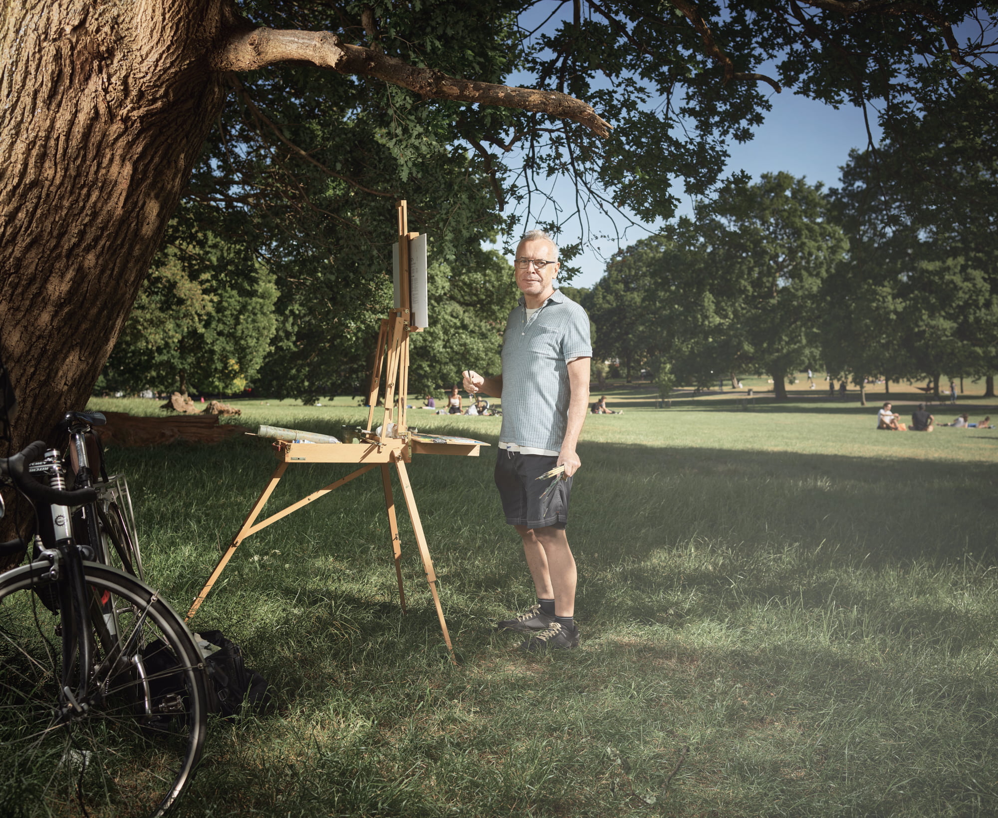 Artist Mark McLaughlin in Brockwell Park