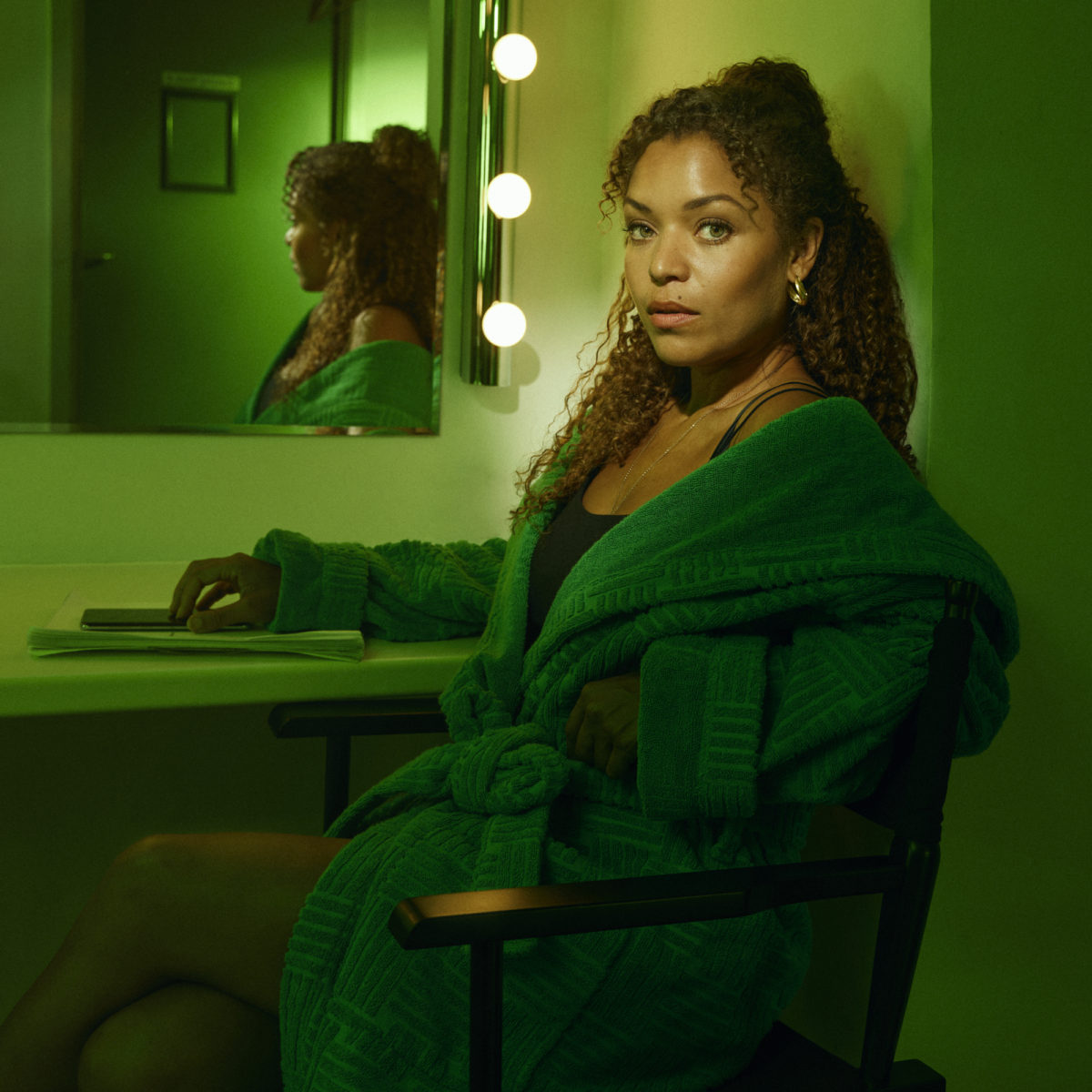 Antonia Thomas in Shooting Hedda Gabler
